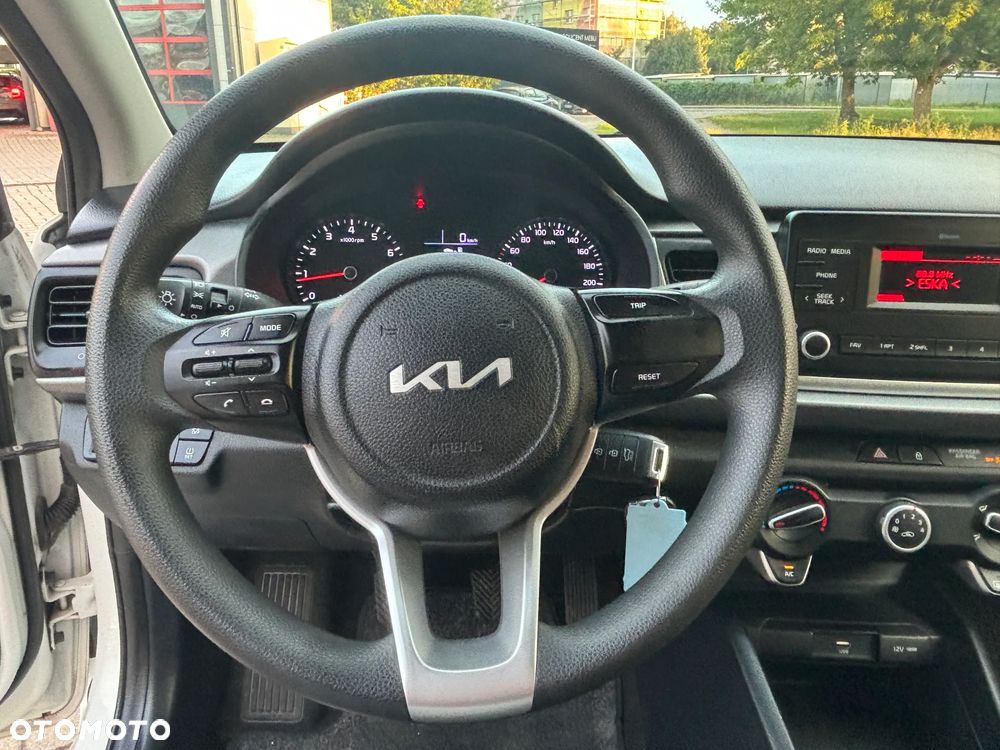 Kia Rio 1.2 M - 21