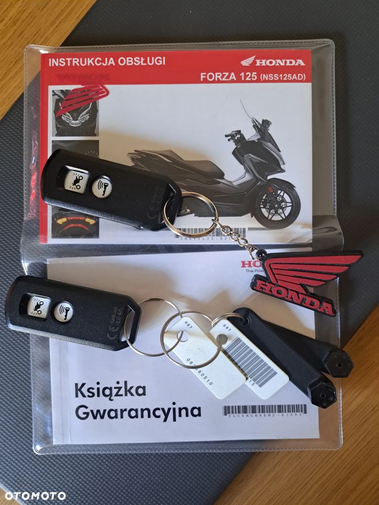 Honda NSS - 16