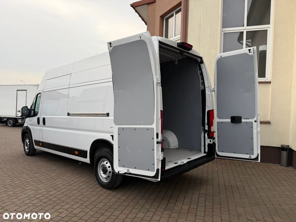 Fiat Ducato 2,3 L4H3 - 10
