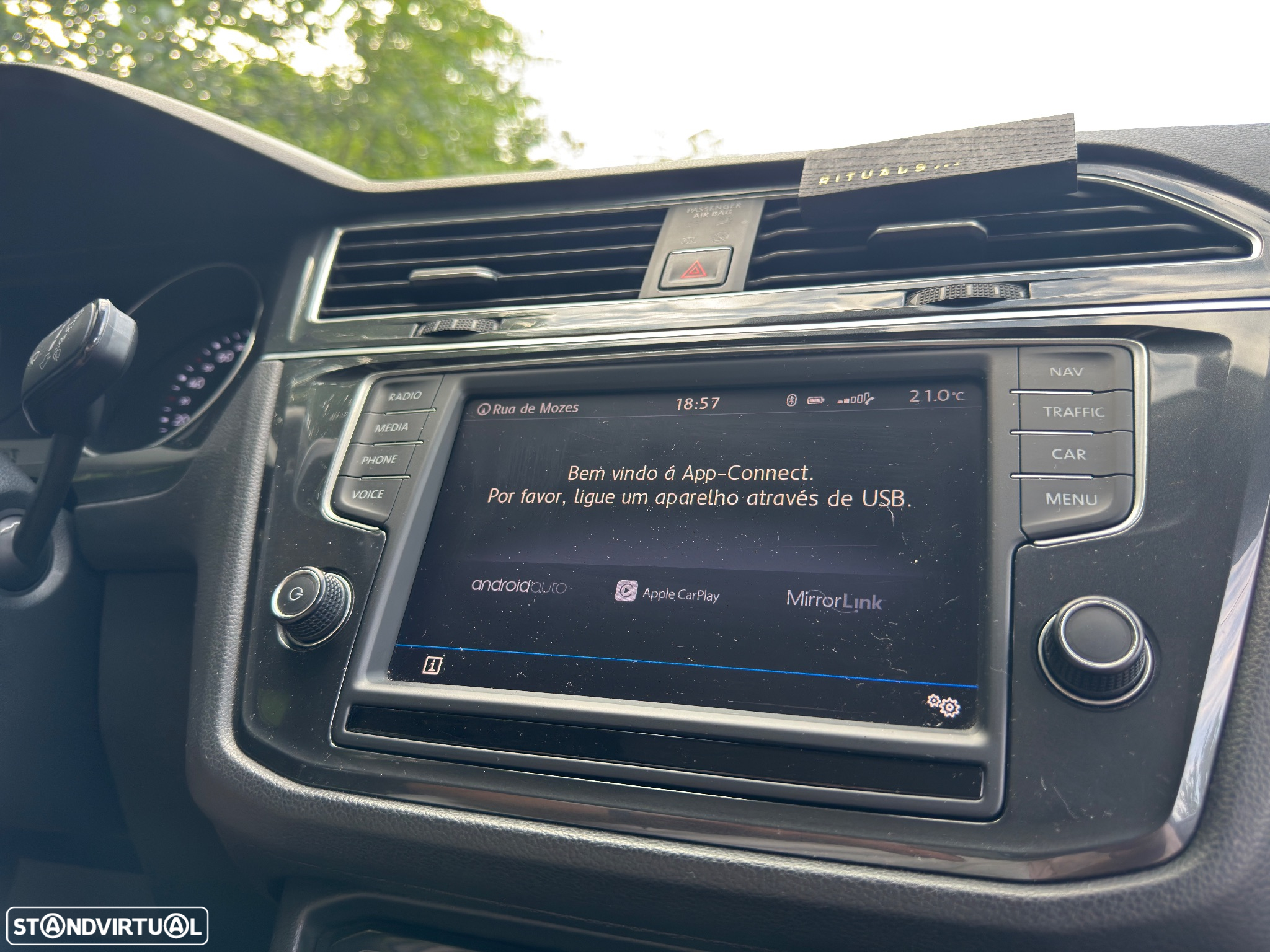 VW Tiguan 2.0 TDI R-Line - 10