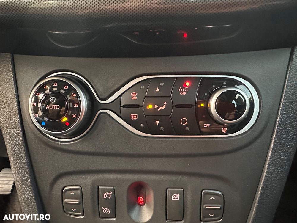 Dacia Sandero Stepway TCe 100 Prestige - 11