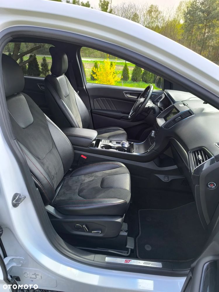 Ford Edge 2.0 EcoBlue Bi-Turbo 4x4 ST-LINE - 12