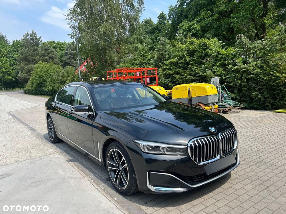 BMW Seria 7 750Li xDrive - 1