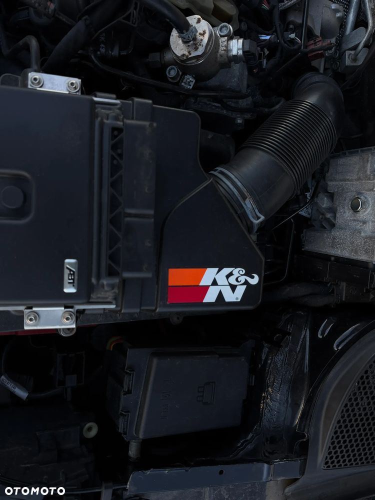 Audi S1 2.0 TFSI - 14