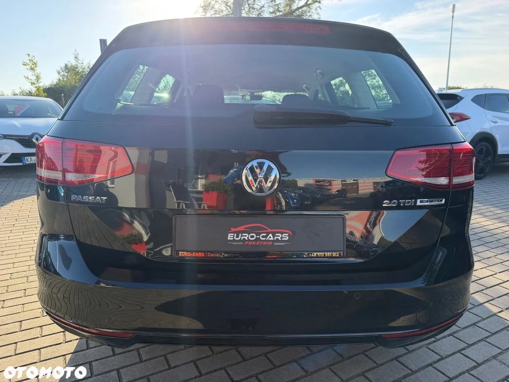 Volkswagen Passat 2.0 TDI (BlueMotion Technology) Comfortline - 4