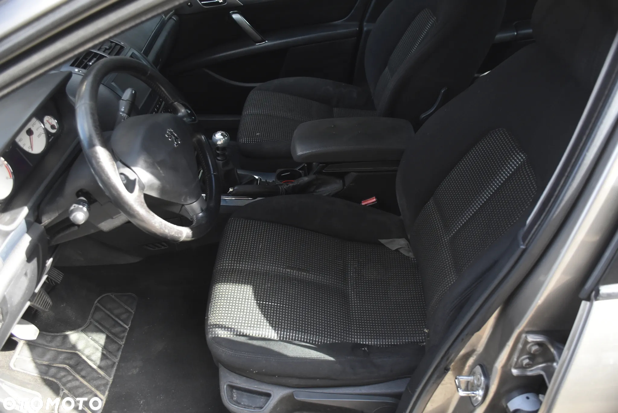 Peugeot 407 HDi 135 Premium - 13