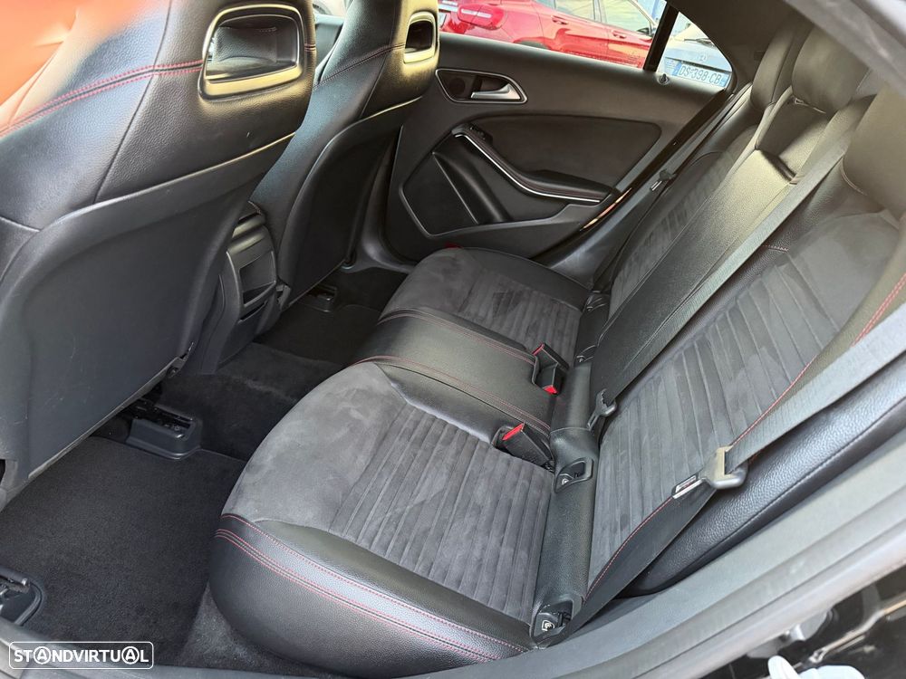 Mercedes-Benz CLA 200 - 14