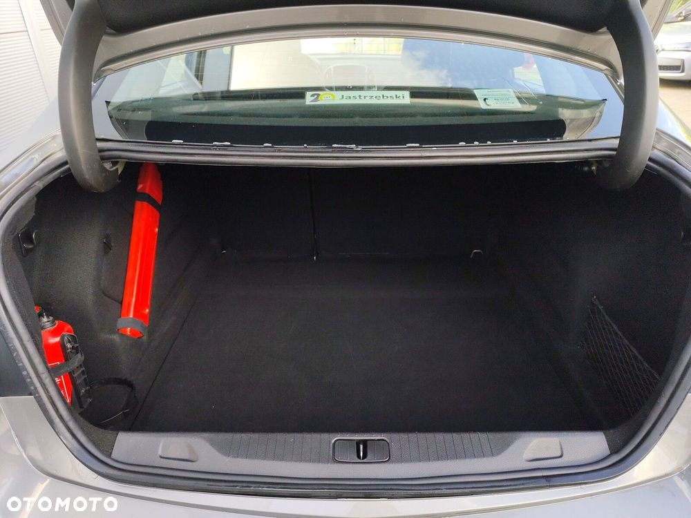Opel Astra - 25