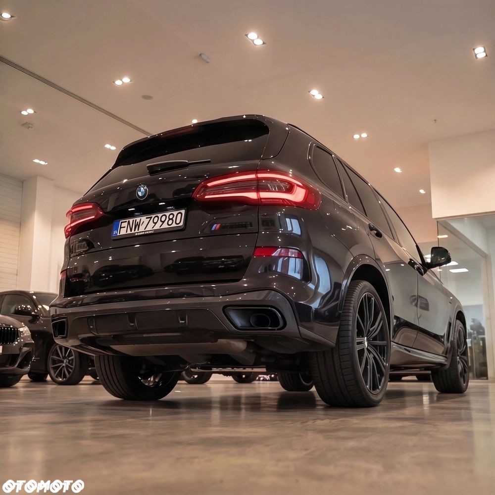 BMW X5 M50i - 6