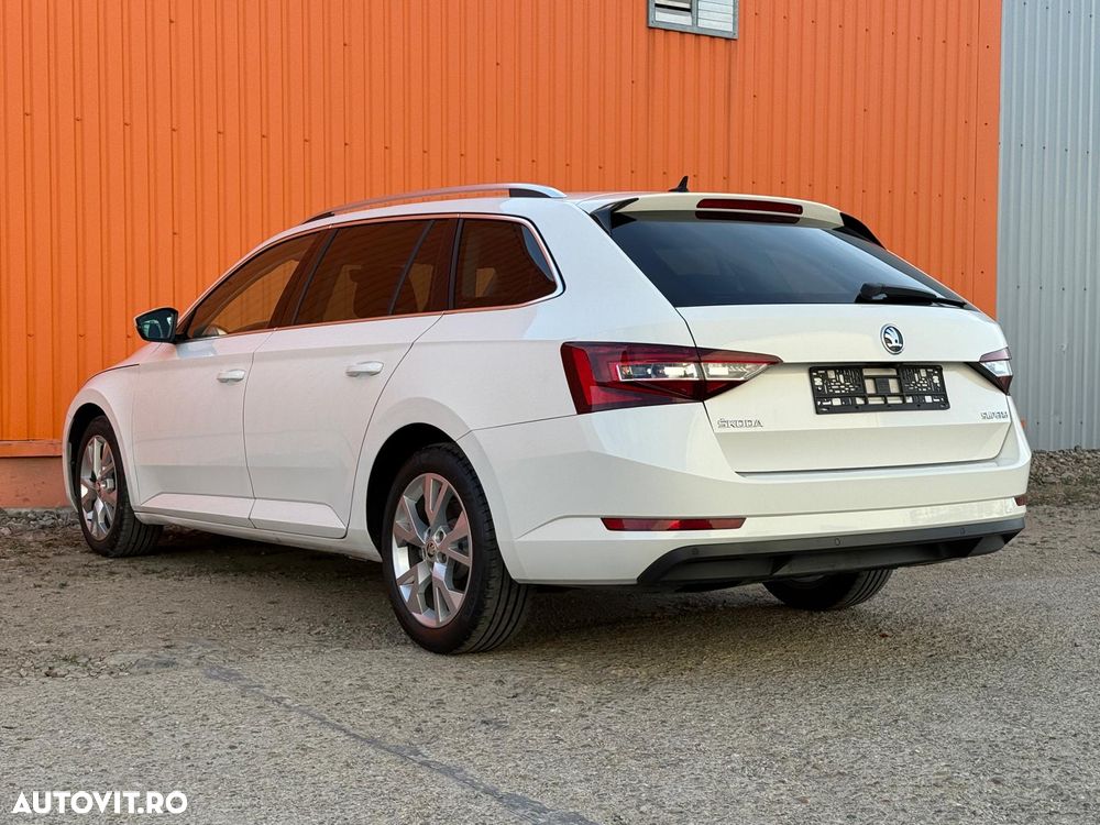 Skoda Superb 2.0 TDI DSG Active - 5