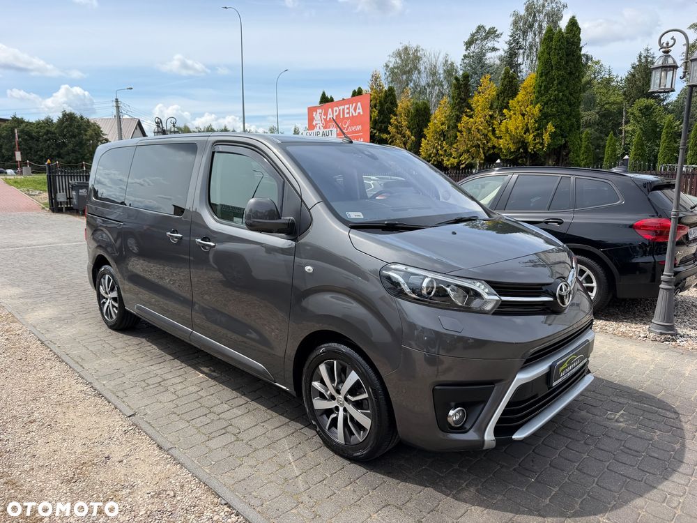 Toyota Proace Verso 2.0 D4-D Medium VIP - 2