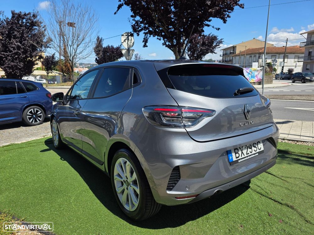 Renault Clio 1.0 TCe Evolution Bi-Fuel - 29