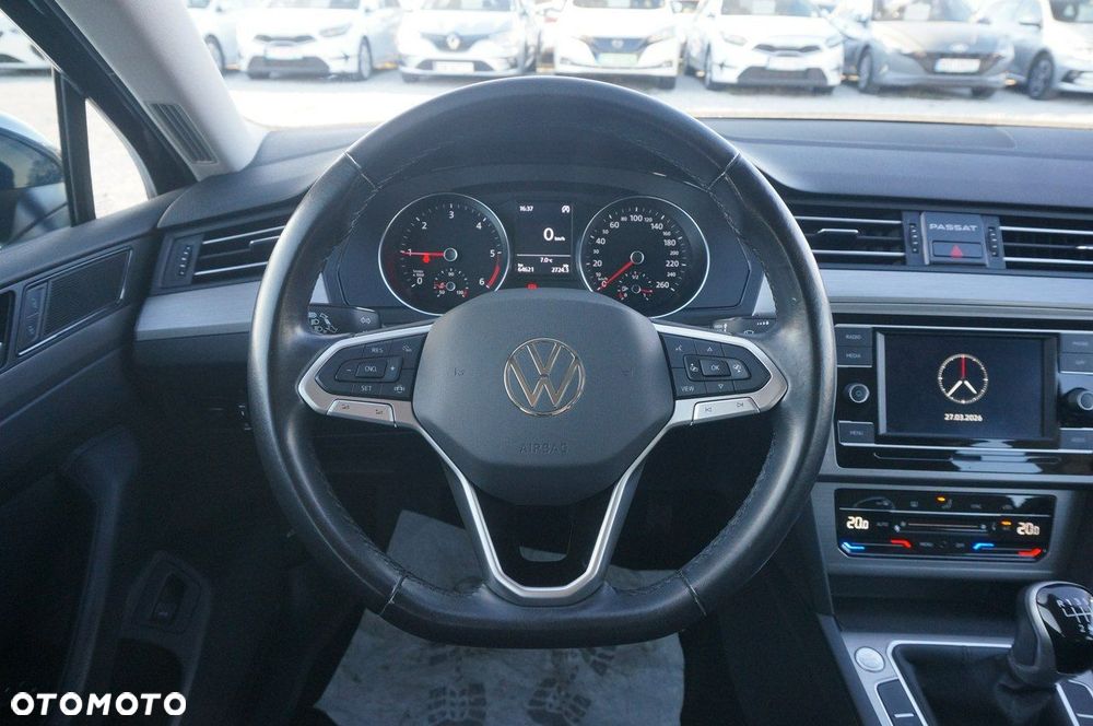 Volkswagen Passat Variant 2.0 TDI EVO Essence - 13
