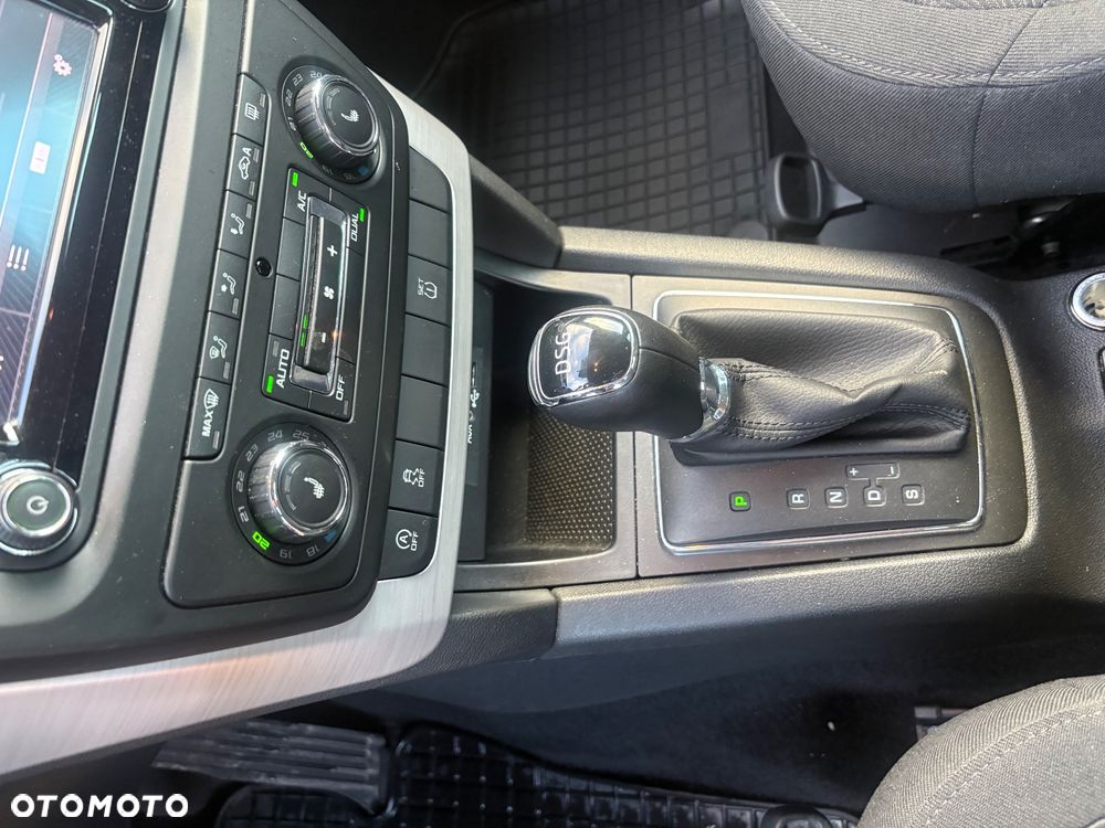 Skoda Yeti 1.4 TSI 4x2 Monte Carlo DSG - 25