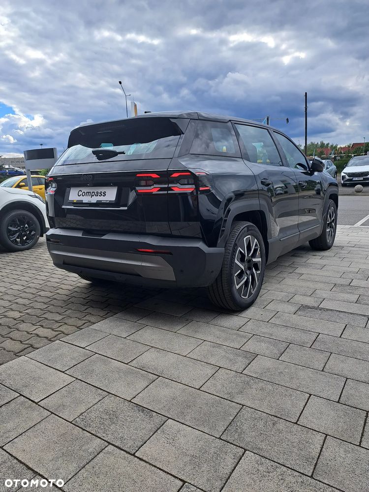 Jeep Compass 73.7kWh Altitude FWD - 4
