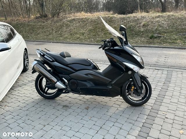 Yamaha Tmax - 1
