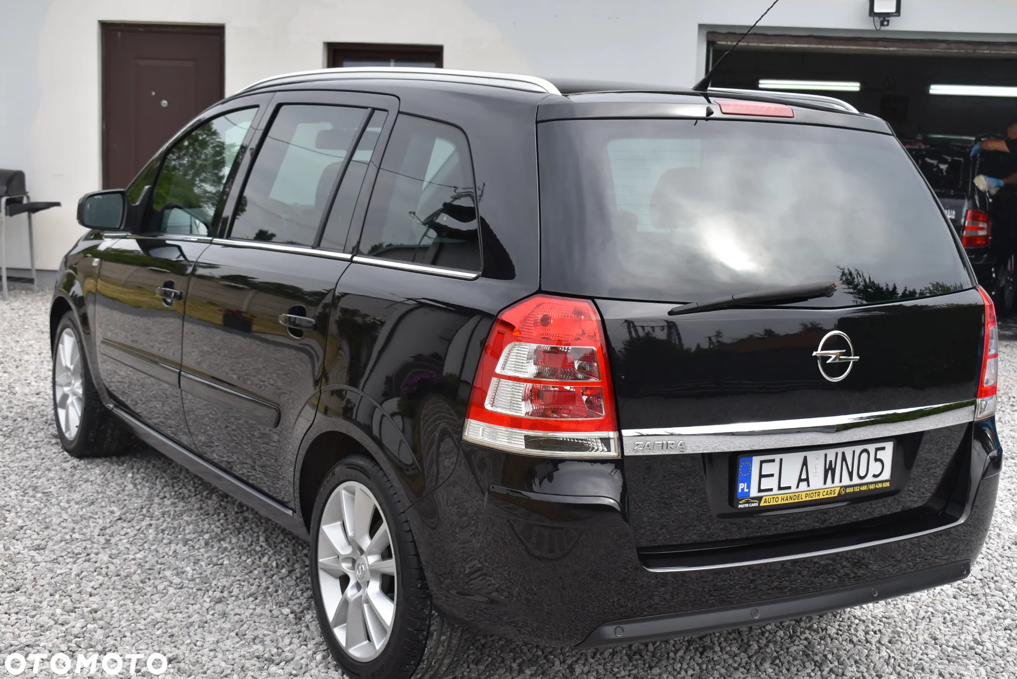 Opel Zafira - 11
