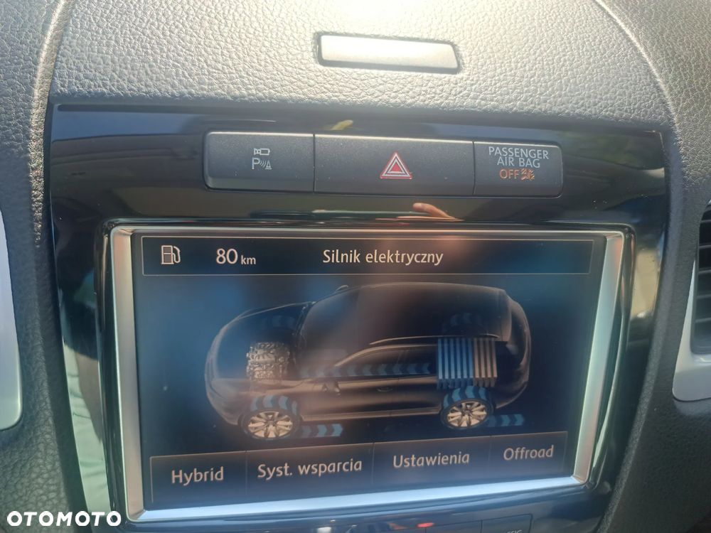 Volkswagen Touareg - 36