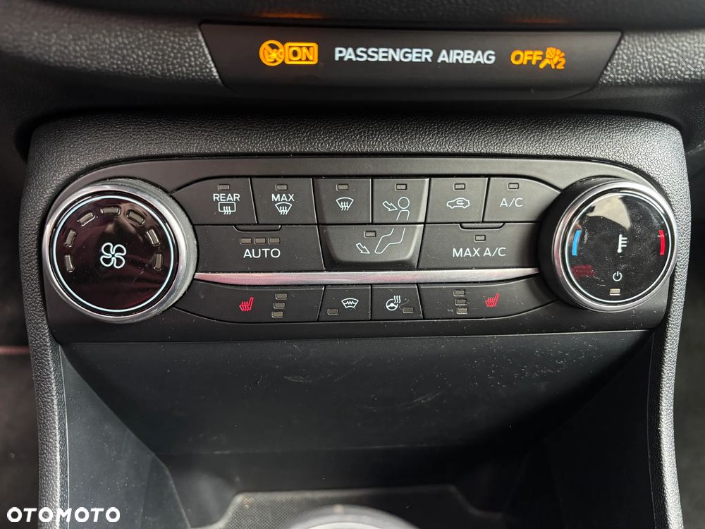 Ford Fiesta 1.0 EcoBoost Hybrid S&S ST-LINE - 18