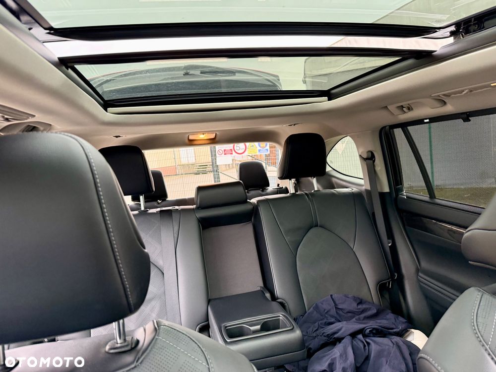 Toyota Highlander 2.5 Hybrid Executive - 22