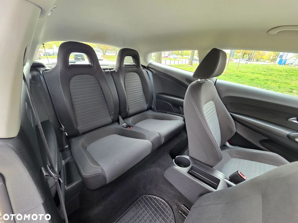 Volkswagen Scirocco 1.4 TSI DSG - 24