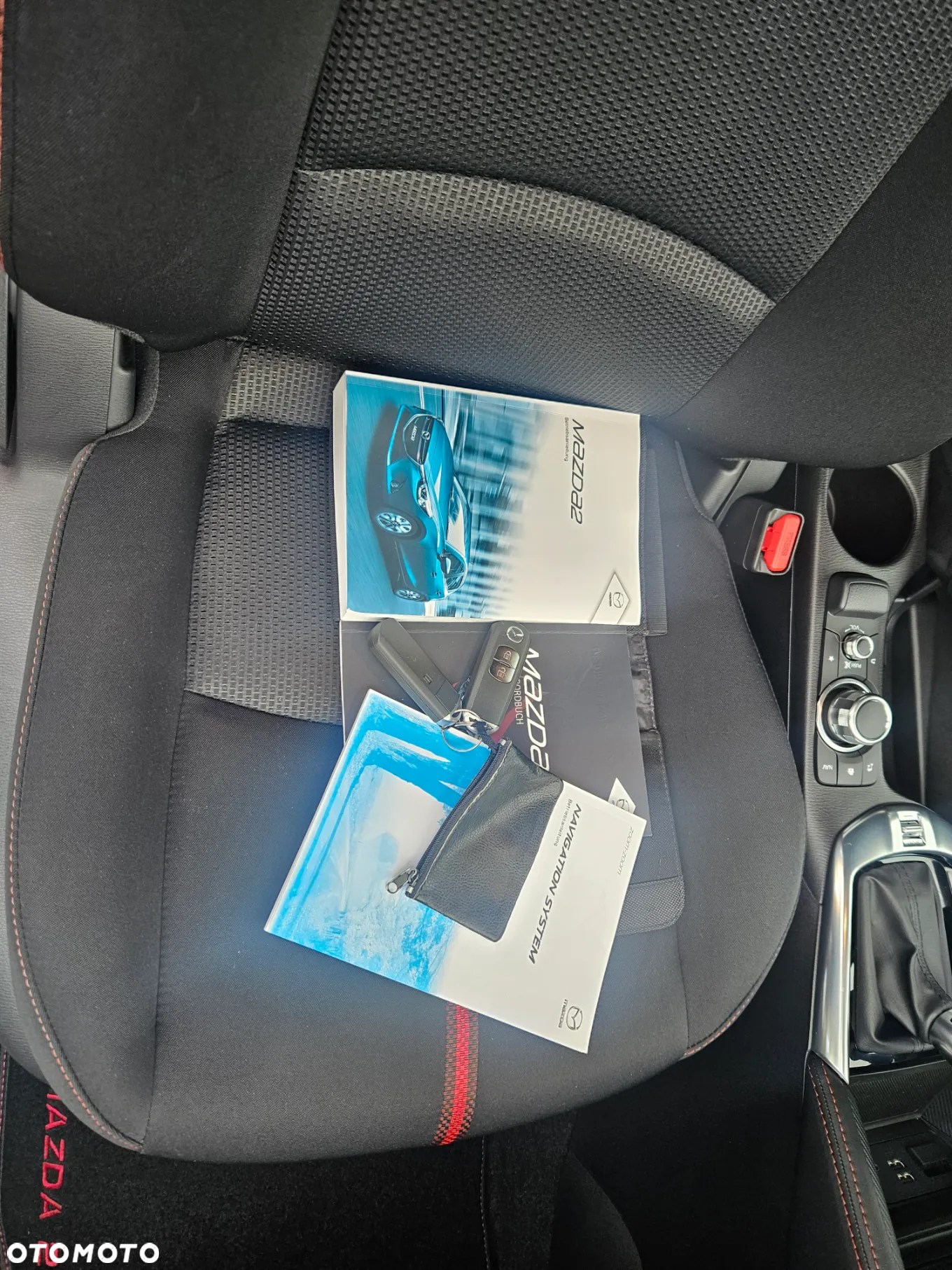 Mazda 2 - 32