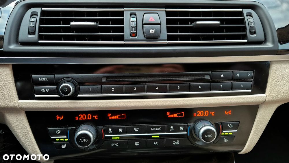 BMW Seria 5 520d Luxury Line - 20