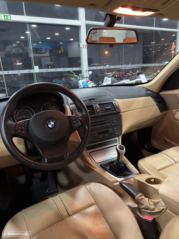 BMW X3 2.0 d - 11