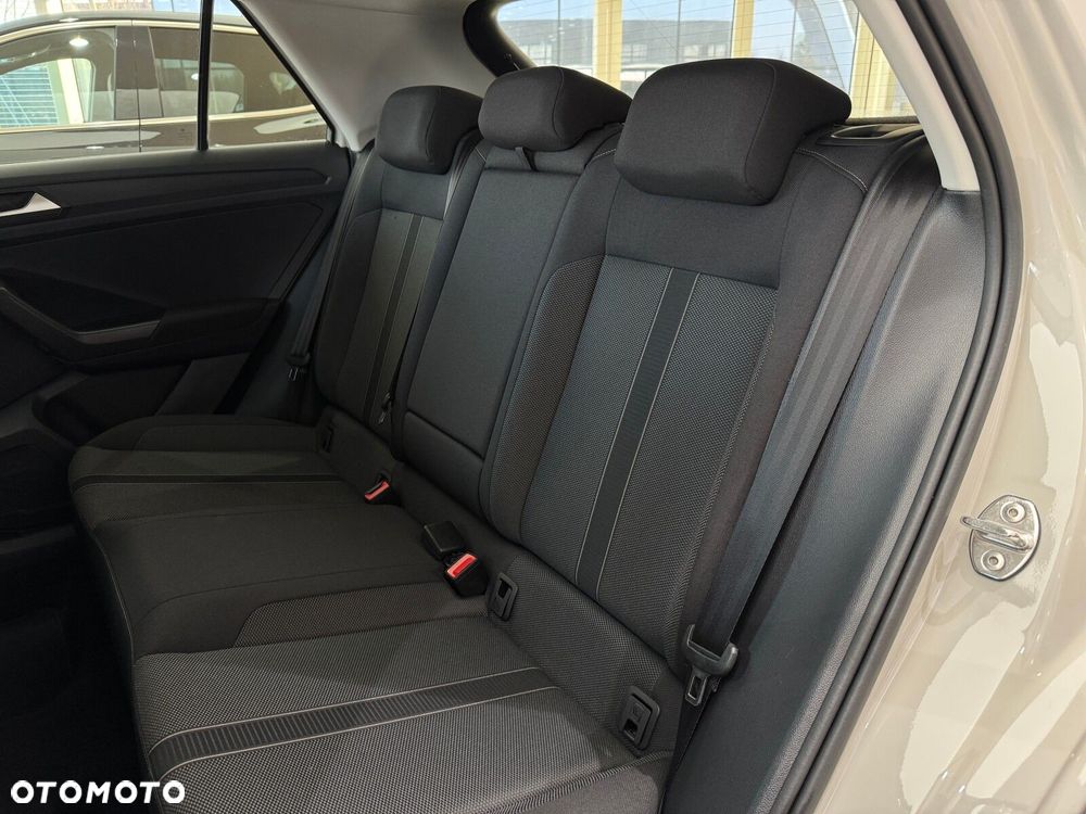 Volkswagen T-Roc 1.5 TSI Life DSG - 13