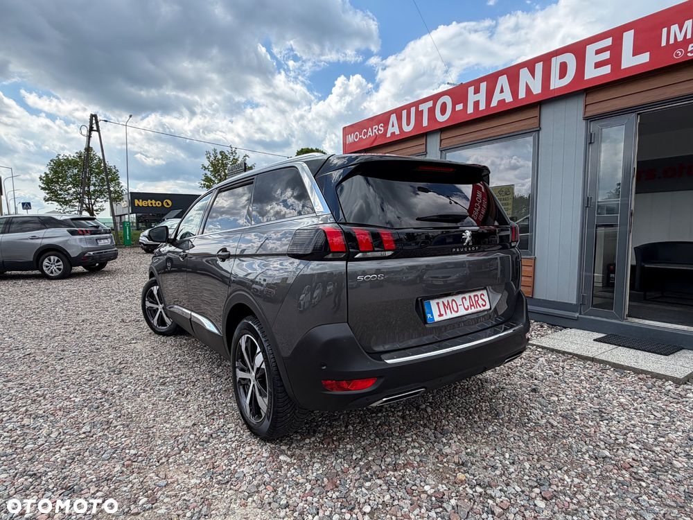 Peugeot 5008 - 3