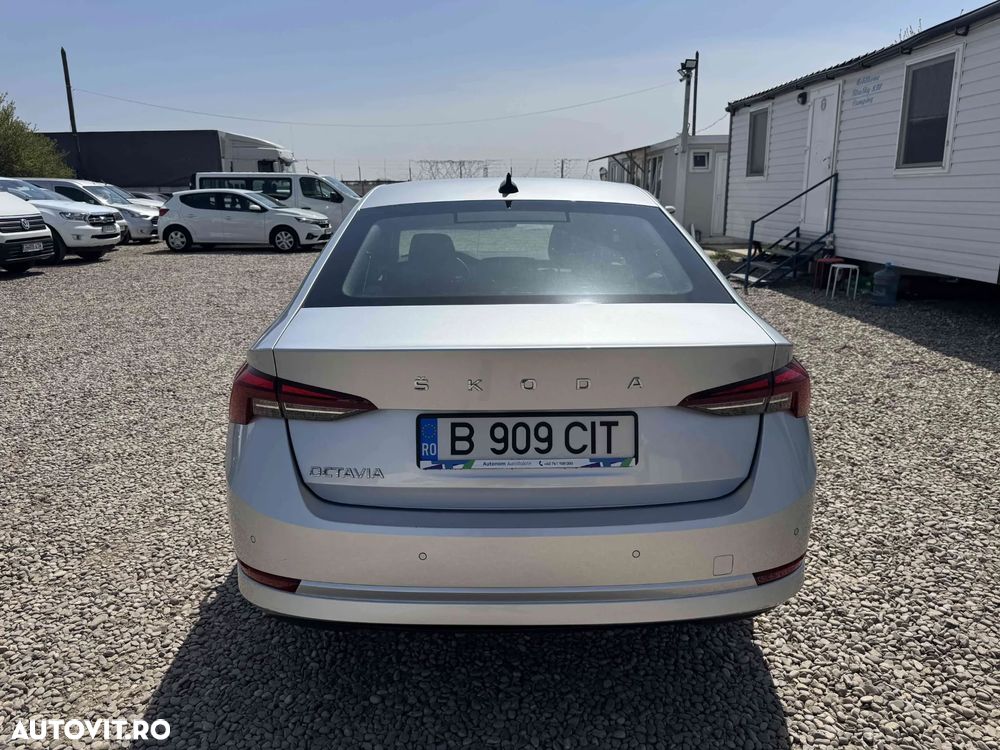 Skoda Octavia - 7