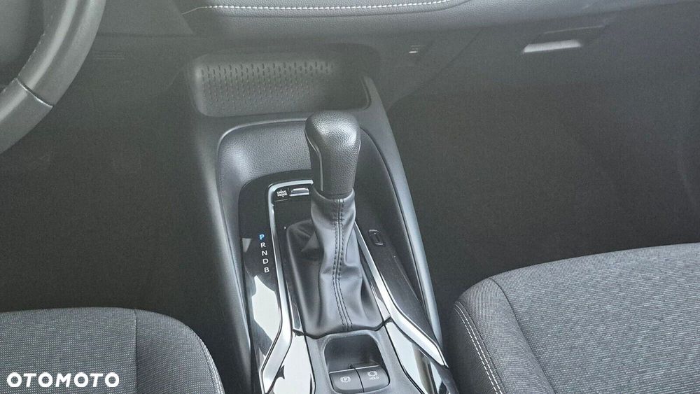 Toyota Corolla 1.8 Hybrid Comfort - 26