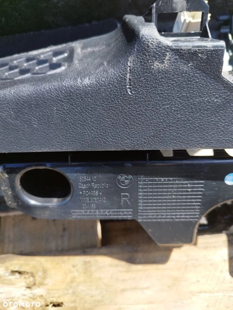 BOCZEK TAPICERKA BAGAŻNIKA PRAWA BMW 3 G21 7463470 - 2