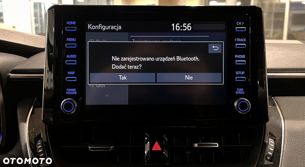 Toyota Corolla 1.8 Business Edition - 29