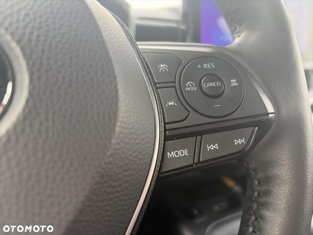 Toyota Corolla 1.8 Hybrid Comfort - 16