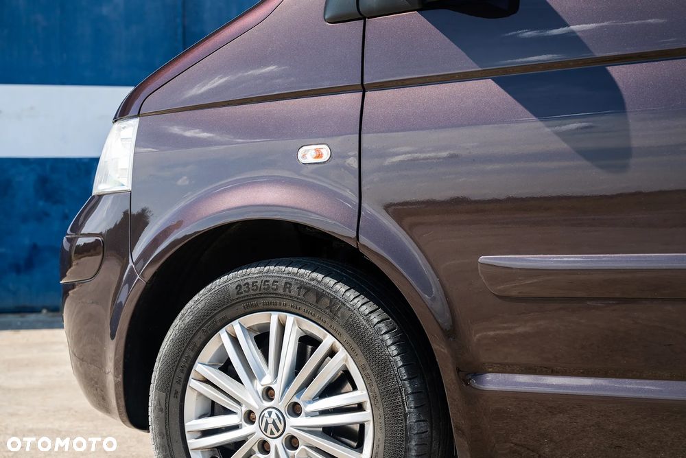 Volkswagen Multivan - 8