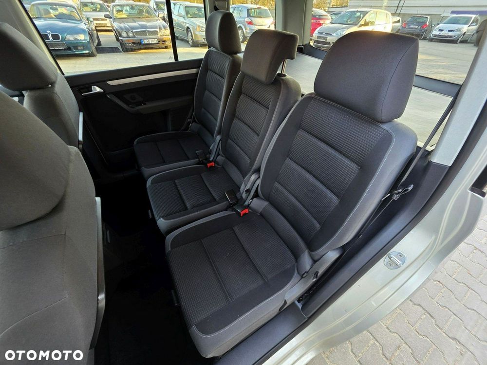 Volkswagen Touran 1.4 TSI Trendline - 24