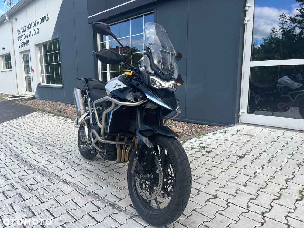 Triumph Tiger - 11