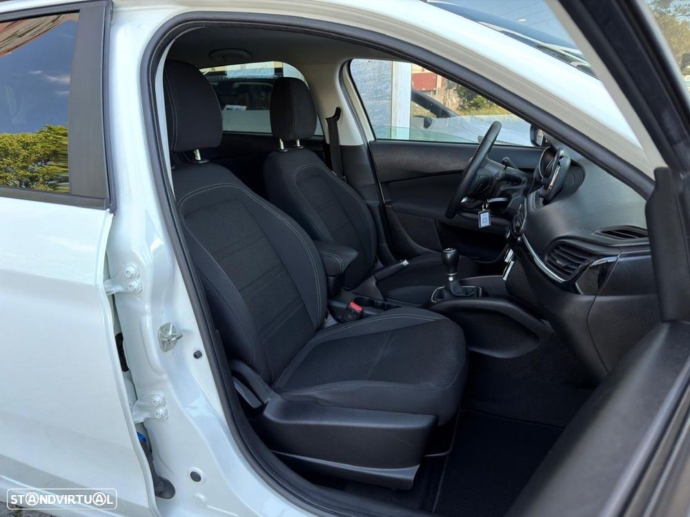 Fiat Tipo Station Wagon 1.0 GSE T3 Life - 23