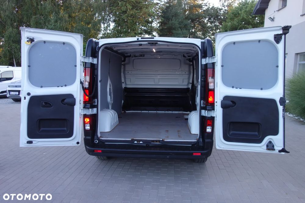 Renault Trafic 2.0 Dci 145 KM L1H1 Klima Kamera Ledy - 8