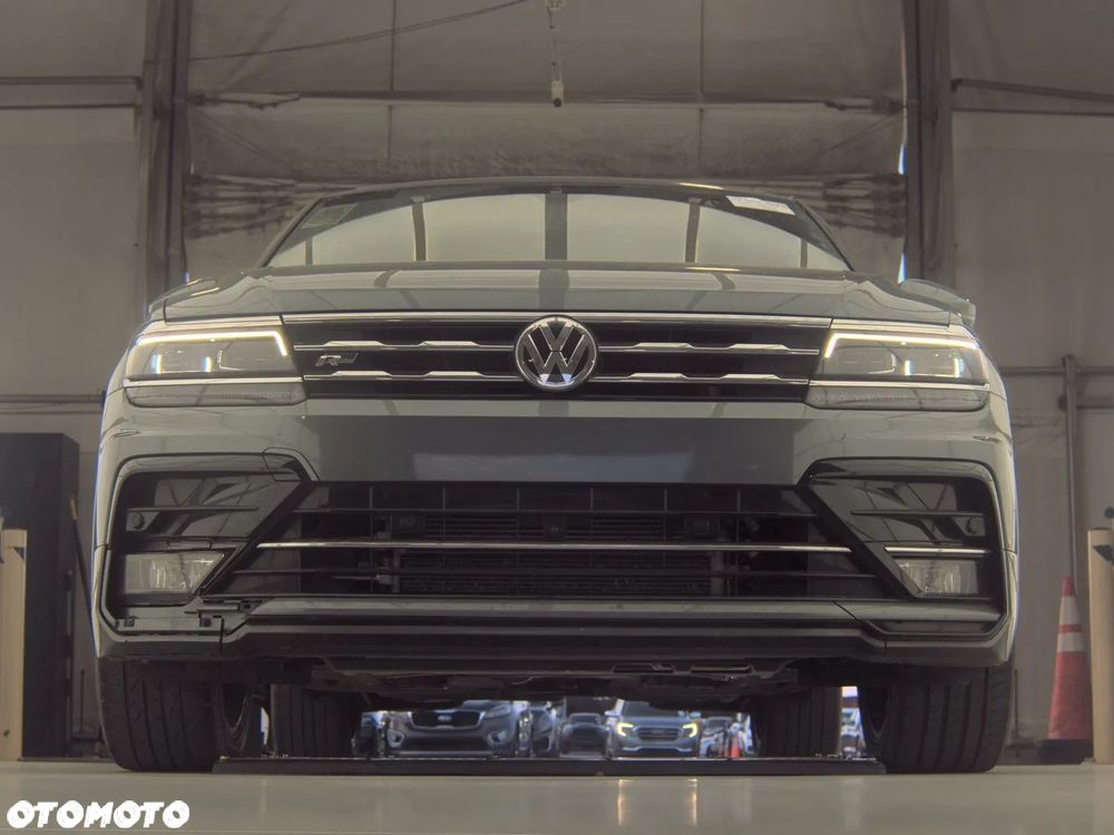 Volkswagen Tiguan - 3