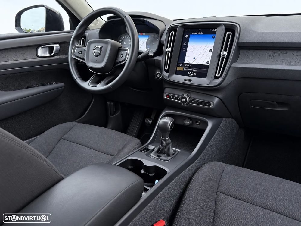 Volvo XC 40 2.0 D3 Momentum — photo 5