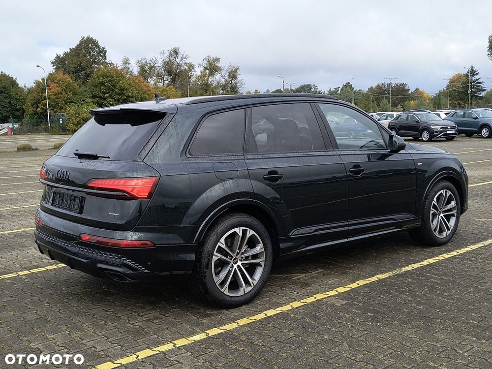 Audi Q7 - 8
