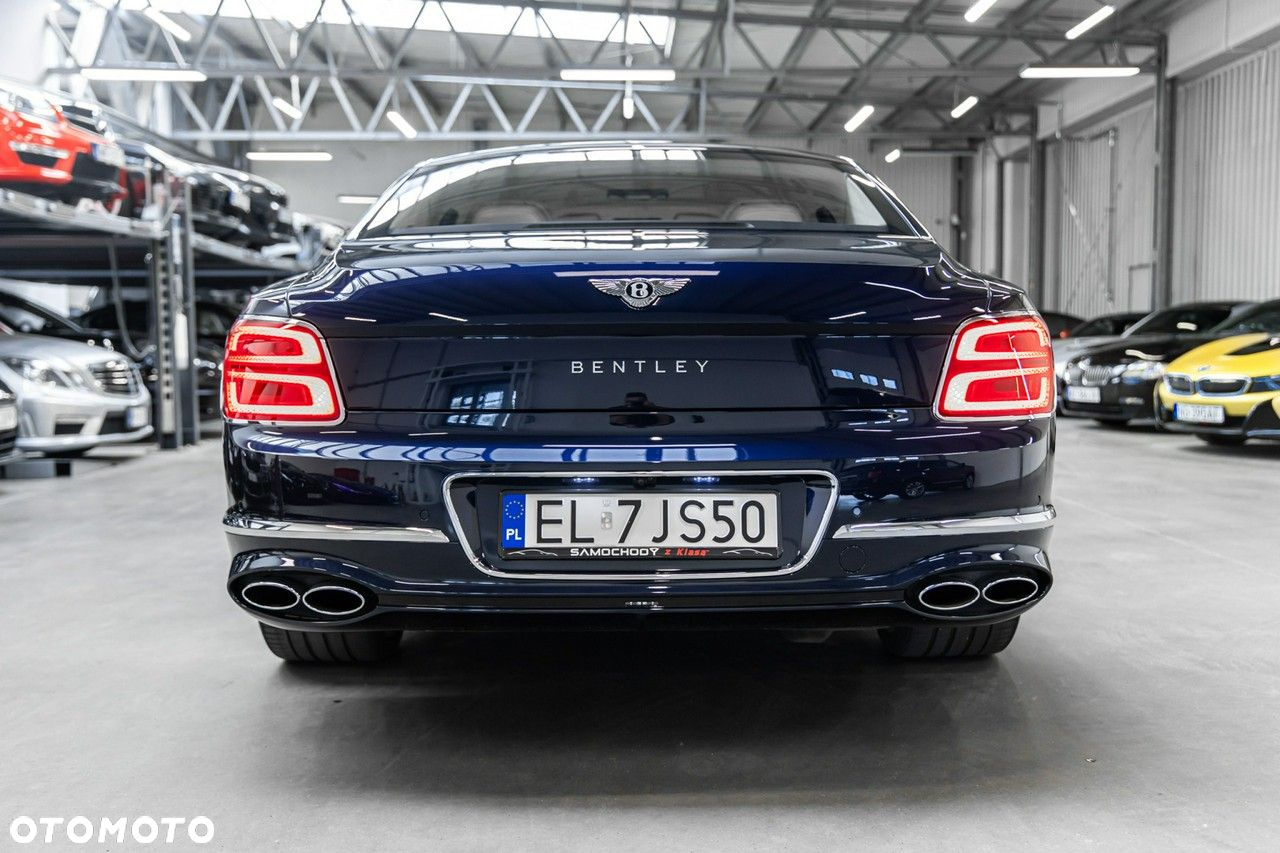 Bentley Flying Spur - 13