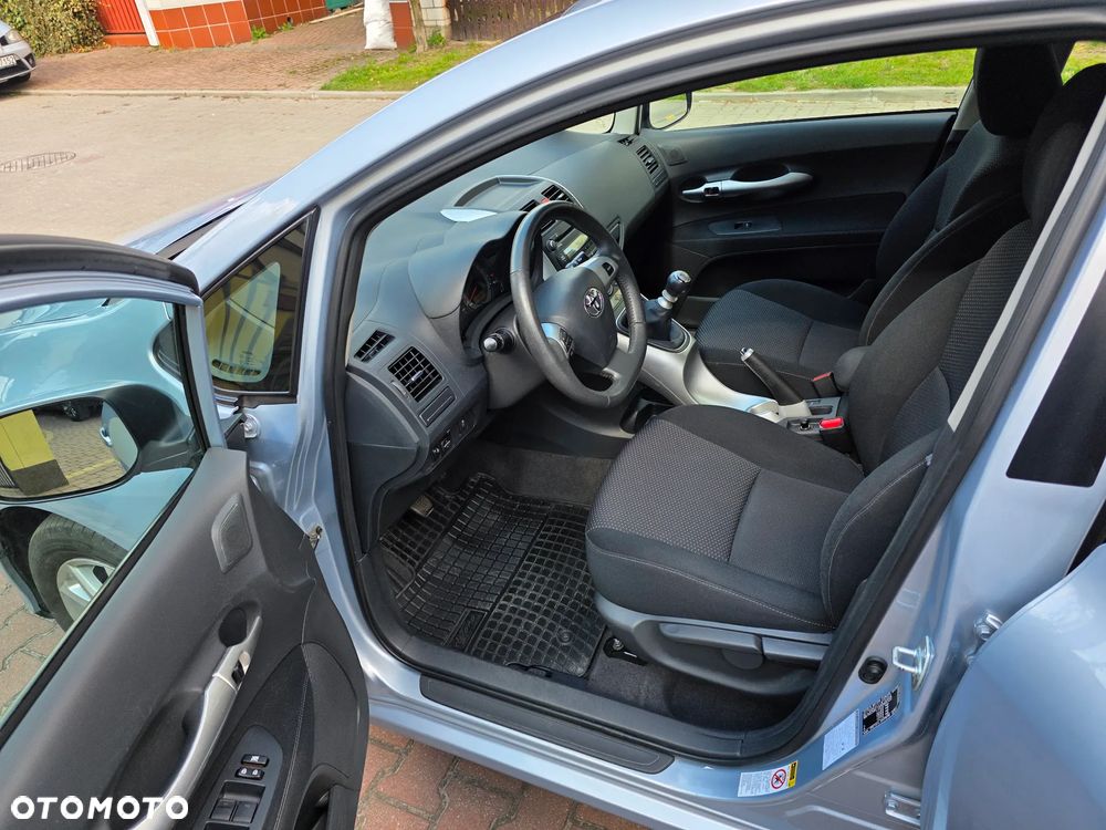 Toyota Auris 1.6 Valvematic Executive - 15