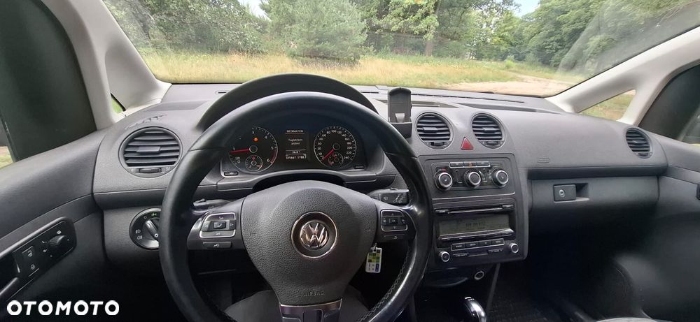 Volkswagen Caddy Trendline DSG - 16