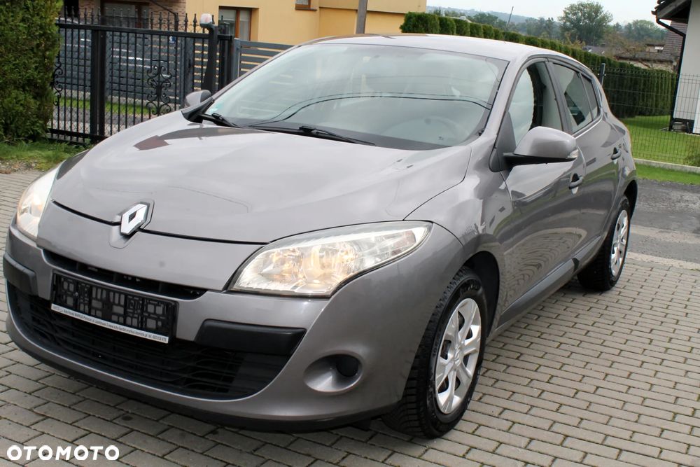 Renault Megane 1.6 16V 100 Authentique - 3