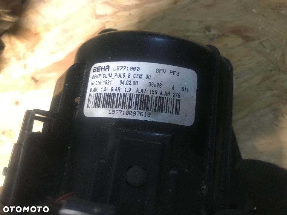 WENTYLATOR CITROEN PEUGEOT L5771000 - 3