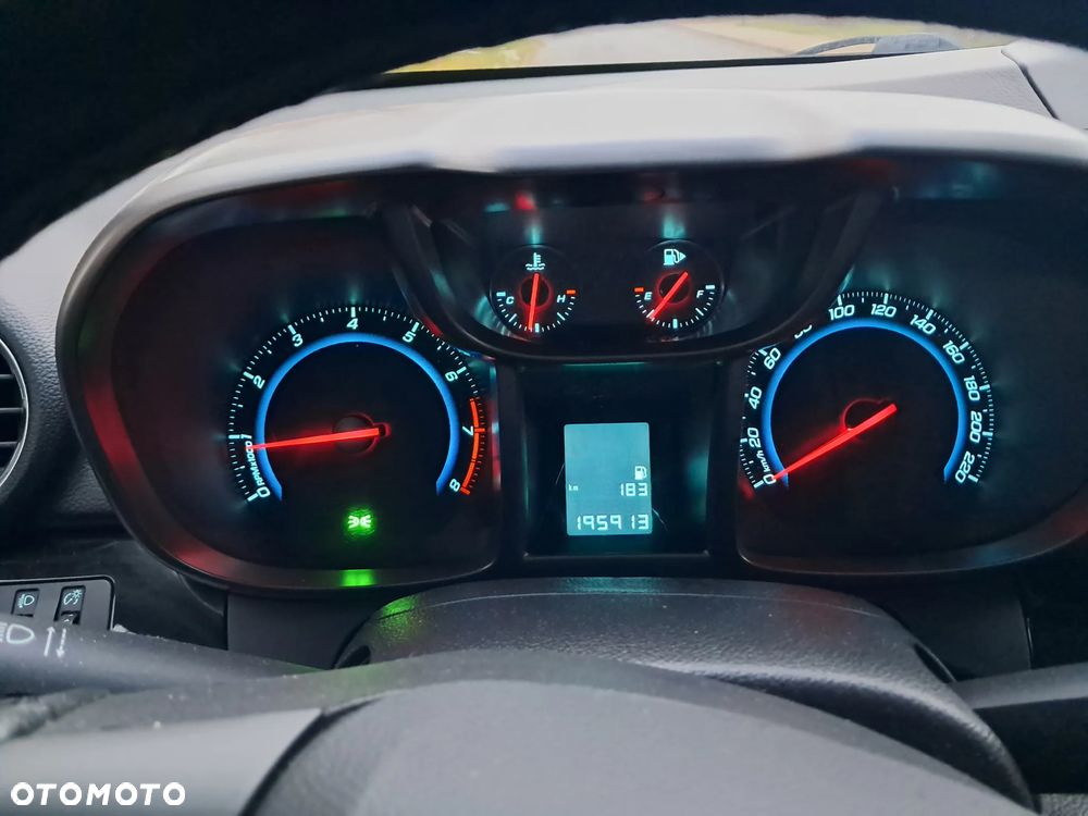 Chevrolet Orlando 1.8 LS+ - 20