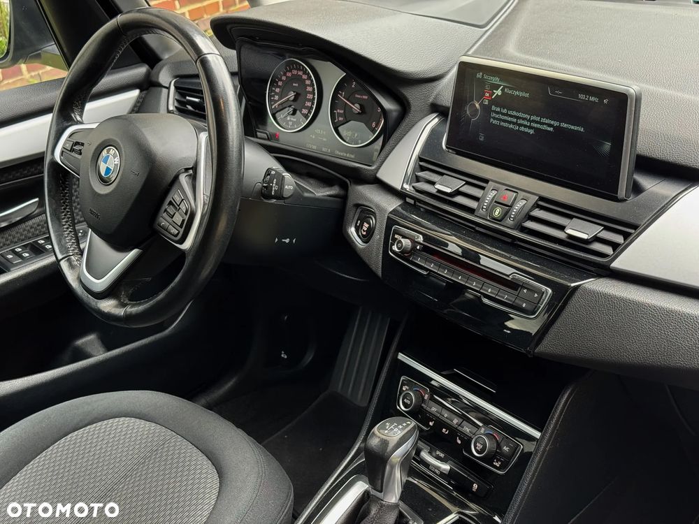 BMW Seria 2 218d Sport-Aut Luxury Line - 13